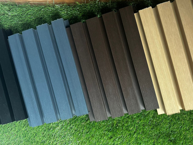 Стеновые реечные панели из ДПК CM Wall Чёрный Стеновые реечные панели из ДПК CM Wall Чёрный